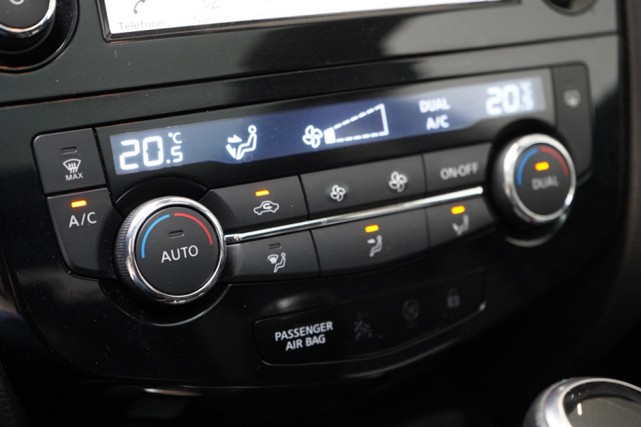 Nissan QASHQAI 1.3 DIG-T N-Connecta | 360 camera | Stoelverwarming | Panoramadak | Keyless | Navigatie