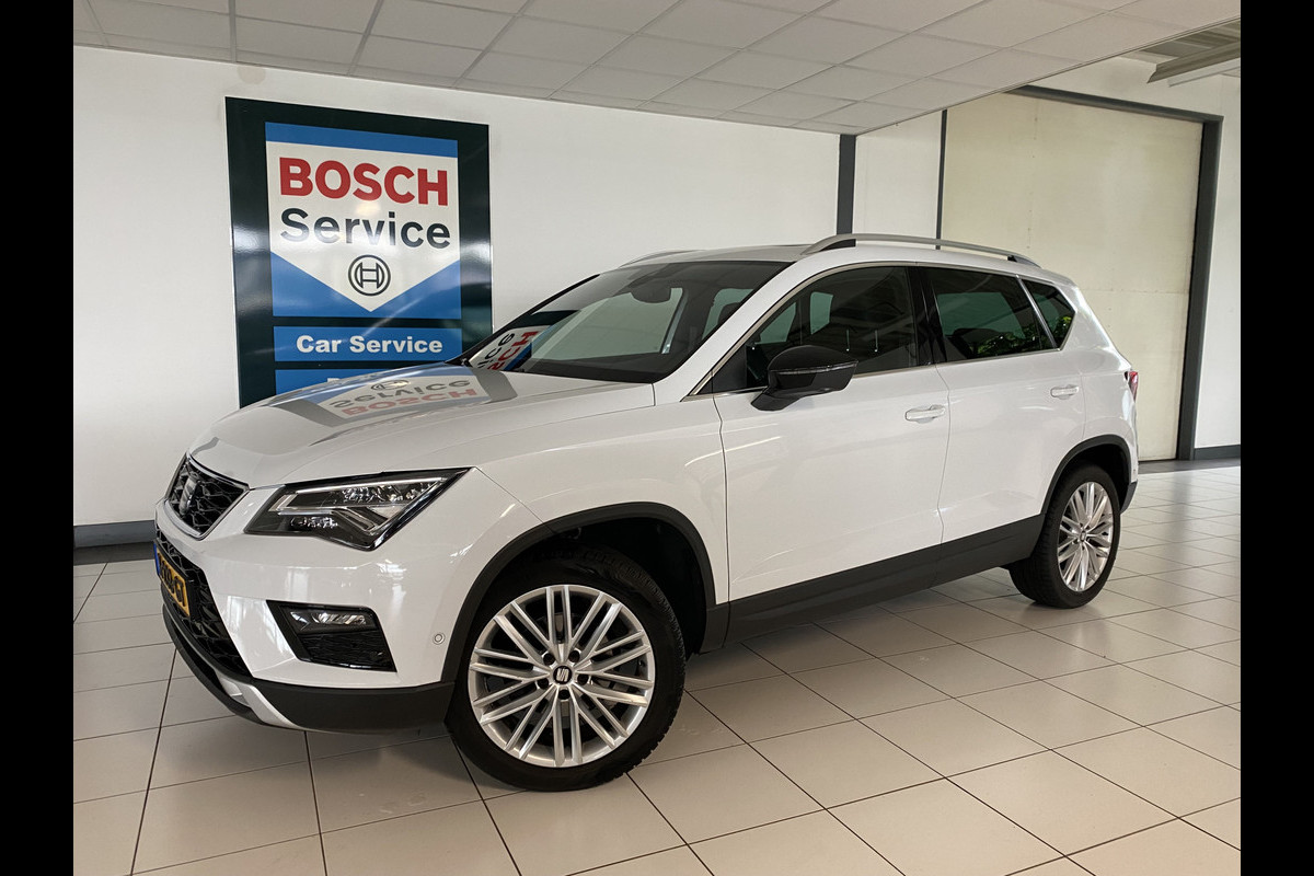 Seat Ateca 1.5 TSI Xcellence Business Intense Panoramadak /Trekhaak / Carplay /Stoelverwarming