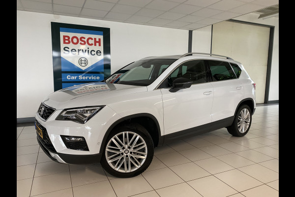 Seat Ateca 1.5 TSI Xcellence Business Intense Panoramadak /Trekhaak / Carplay /Stoelverwarming