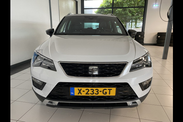 Seat Ateca 1.5 TSI Xcellence Business Intense Panoramadak /Trekhaak / Carplay /Stoelverwarming