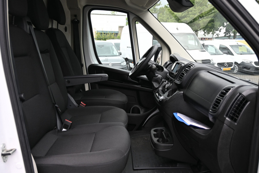 Fiat Ducato L2H2 2.2 MultiJet 140 pk 3.5t Camera, Airco, Cruise control