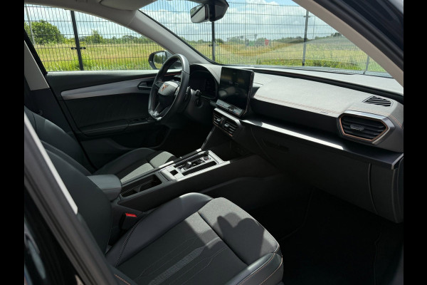 CUPRA Formentor 1.4 e-Hybrid Business | Camera | Carplay | PDC | ACC | Stuurverwarming |