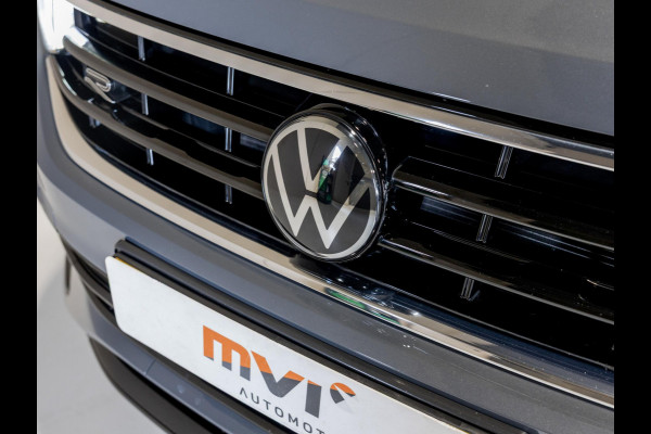 Volkswagen Tiguan 1.5 TSI 2x R-Line Blackstyle / 150pk / Panorama dak / Stoel en stuurverwarming / Head-up display /