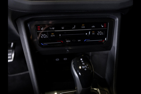 Volkswagen Tiguan 1.5 TSI 2x R-Line Blackstyle / 150pk / Panorama dak / Stoel en stuurverwarming / Head-up display /