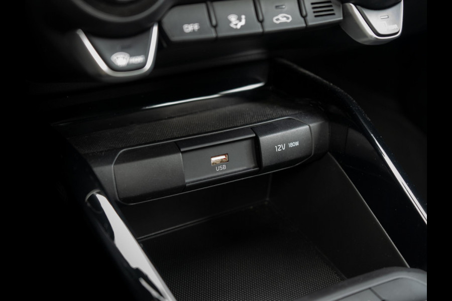 Kia Stonic 1.0 T-GDi MHEV DynamicLine | Navigiatie | Achteruitrijcamera |