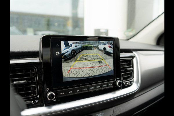 Kia Stonic 1.0 T-GDi MHEV DynamicLine | Navigiatie | Achteruitrijcamera |