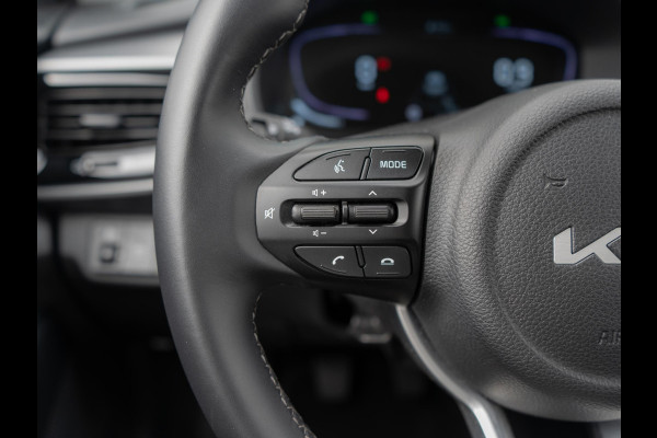 Kia Stonic 1.0 T-GDi MHEV DynamicLine | Navigiatie | Achteruitrijcamera |