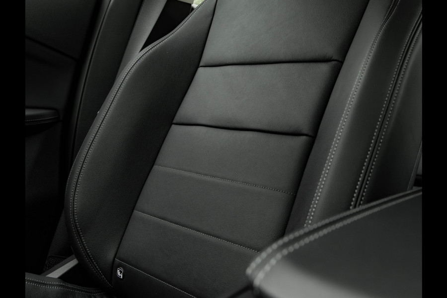 BMW iX1 eDrive20 - 67kWh - Memoryzetel - Massage - Harman Kardon - Camera