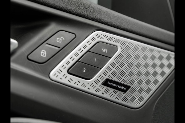 BMW iX1 eDrive20 - 67kWh - Memoryzetel - Massage - Harman Kardon - Camera