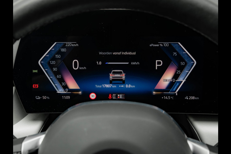 BMW iX1 eDrive20 - 67kWh - Memoryzetel - Massage - Harman Kardon - Camera