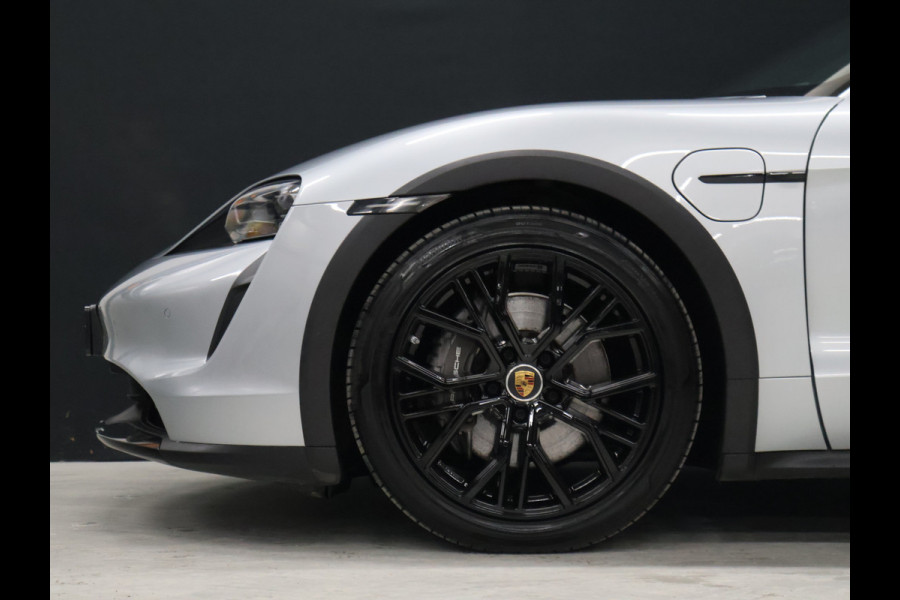 Porsche Taycan Cross Turismo 4 93 kWh [LUCHTVERING, ADAPTIVE CRUISE, MEMORY SEATS, APPLE CARPLAY, ANDROID, CAMERA, PDC V+A, STOELVERWARMING, DIGITAL DASH, MULTIFUNCTIONEEL STUURWIEL, ELEKTRISCHE ACHTERKLEP, NAVIGATIE, NIEUWSTAAT]