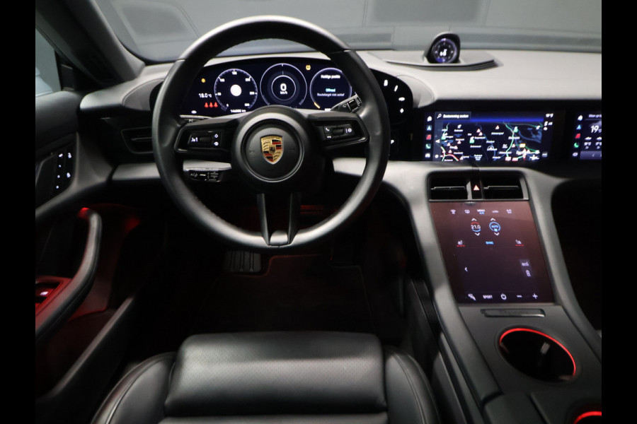 Porsche Taycan Cross Turismo 4 93 kWh [LUCHTVERING, ADAPTIVE CRUISE, MEMORY SEATS, APPLE CARPLAY, ANDROID, CAMERA, PDC V+A, STOELVERWARMING, DIGITAL DASH, MULTIFUNCTIONEEL STUURWIEL, ELEKTRISCHE ACHTERKLEP, NAVIGATIE, NIEUWSTAAT]