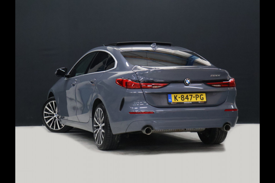 BMW 2 Serie Gran Coupé 220i M Sport [SCHUIFKANTELDAK, APPLE CARPLAY, TREKHAAK, ANDROID, CRUISE, STOELVERWARMING, PDC, DIGITAL DASH, VOL LEDER, NAVIGATIE, NIEUWSTAAT]