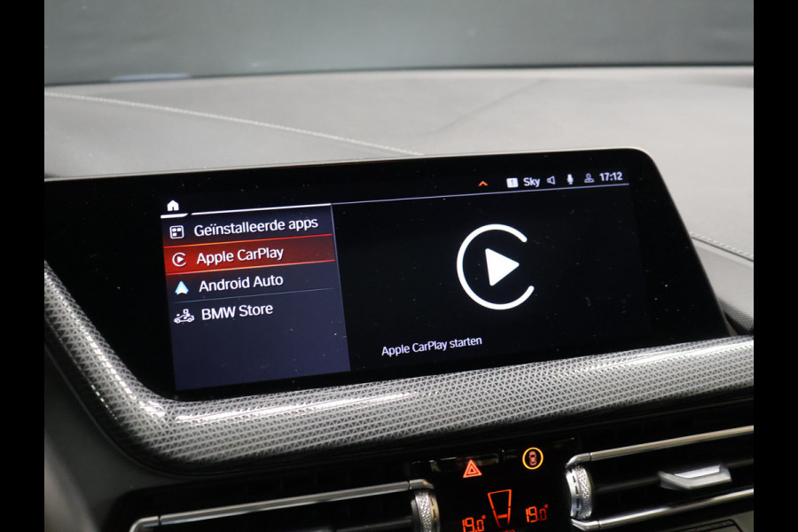 BMW 2 Serie Gran Coupé 220i M Sport [SCHUIFKANTELDAK, APPLE CARPLAY, TREKHAAK, ANDROID, CRUISE, STOELVERWARMING, PDC, DIGITAL DASH, VOL LEDER, NAVIGATIE, NIEUWSTAAT]
