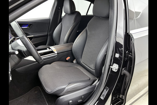 Mercedes-Benz C-Klasse 180 Star Edition | Lichtmetalen velgen | Navigatie | Parking support  met camera achter | Inclusief 24 maanden MB Certified garantie voor Europa.