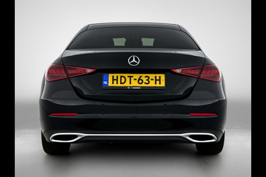 Mercedes-Benz C-Klasse 180 Star Edition | Lichtmetalen velgen | Navigatie | Parking support  met camera achter | Inclusief 24 maanden MB Certified garantie voor Europa.