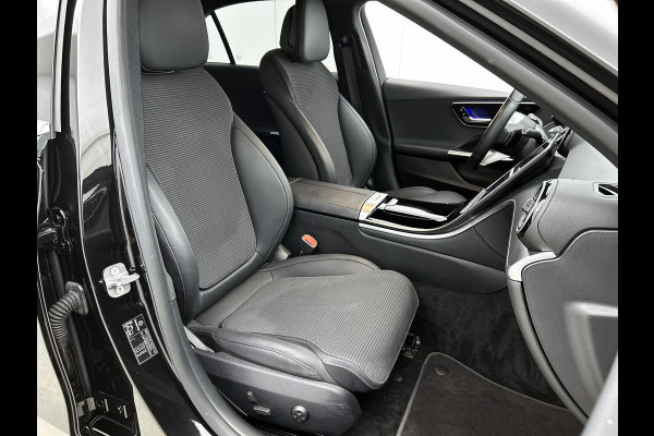 Mercedes-Benz C-Klasse 180 Star Edition | Lichtmetalen velgen | Navigatie | Parking support  met camera achter | Inclusief 24 maanden MB Certified garantie voor Europa.
