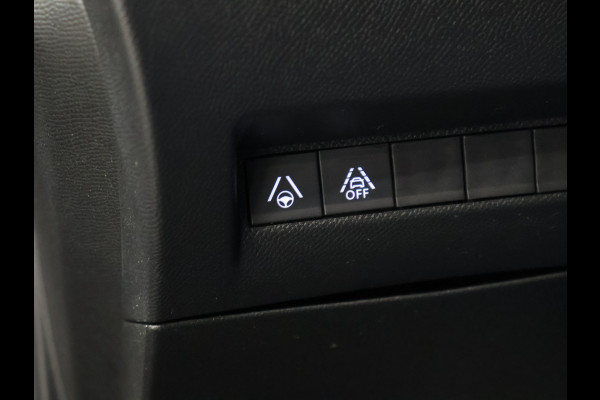 Peugeot 208 1.2 GT Pack [PANORAMADAK, CAMERA, APPLE CARPLAY, TREKHAAK, ANDROID, PDC, STOELVERWARMING, CRUISE, LANE ASSIST, MULTI FUNCTIONEEL STUURWIEL, LED, AUTOMAAT, NAVIGATIE, NIEUWSTAAT]