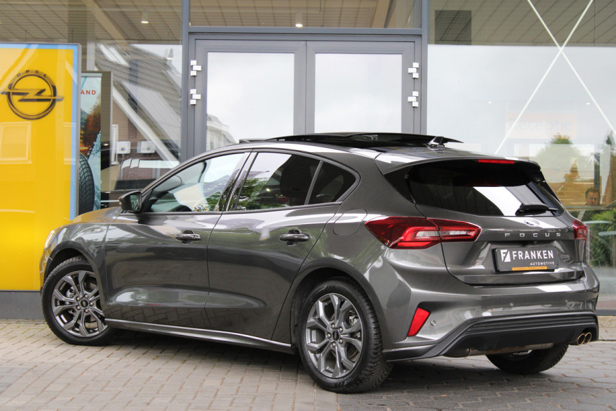 Ford Focus 1.0 EcoBoost Hybrid ST Line X | Panoramadak | Matrix | Winterpack |