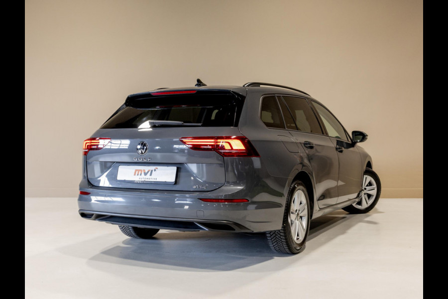 Volkswagen Golf Variant 1.5 eTSI Life Edition / 150pk / Stoel en stuur verwarming /