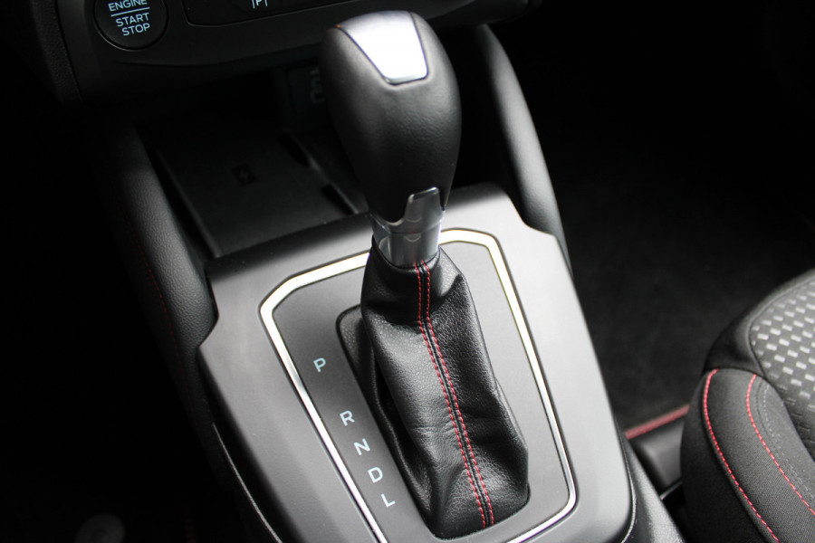 Ford Focus 1.0 EcoBoost Hybrid ST Line X | Panoramadak | Matrix | Winterpack |
