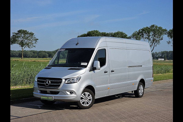 Mercedes-Benz Sprinter 319 1.9 CDI L3H2 RWD L3H2 Maxi LED 2x Schuif 3.5t-Trekhaak Mbux10 Distronic AAC 360 Camera Navi LM Velgen 190 PK