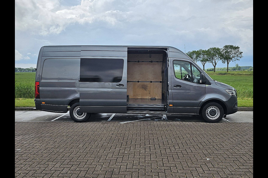 Mercedes-Benz Sprinter 319 3.0 V6 L3H2 Maxi LED  Automaat 3.5t-Trekhaak Mbux10 Navi Airco Cruise Control Camera Euro6 190 PK