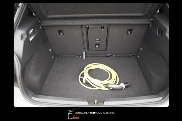 Volkswagen ID.3 First Plus 58 kWh Adaptive Cruise Cam Soh93%