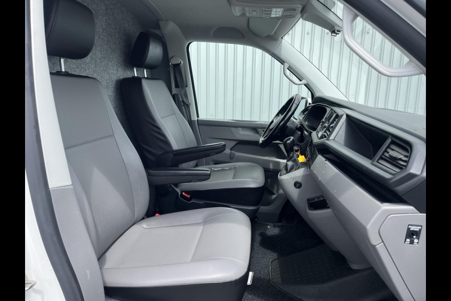 Volkswagen Transporter 2.0 TDI L1H1*4MOTION*ACC*NAVI*HAAK*A/C*CARPLAY*LM*
