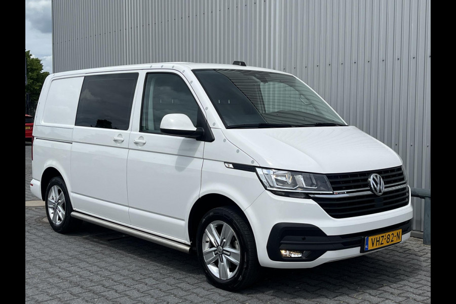 Volkswagen Transporter 2.0 TDI L1H1*4MOTION*ACC*NAVI*HAAK*A/C*CARPLAY*LM*