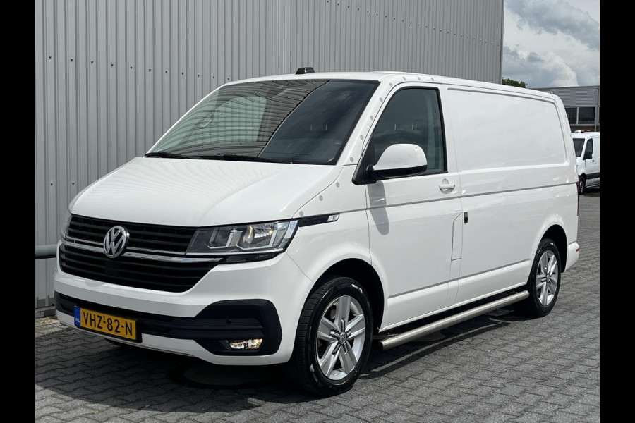 Volkswagen Transporter 2.0 TDI L1H1*4MOTION*ACC*NAVI*HAAK*A/C*CARPLAY*LM*