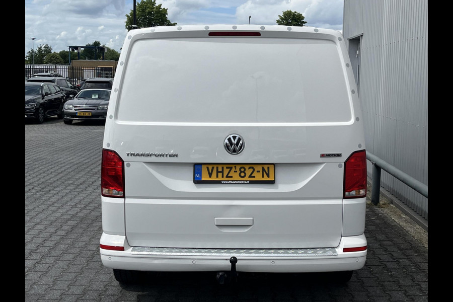 Volkswagen Transporter 2.0 TDI L1H1*4MOTION*ACC*NAVI*HAAK*A/C*CARPLAY*LM*