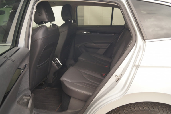 Škoda ENYAQ iV 80 First Edition -SOH93%-LEER-LED-TREKHAAK-ECC-