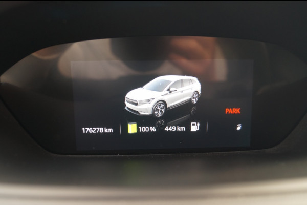 Škoda ENYAQ iV 80 First Edition -SOH93%-LEER-LED-TREKHAAK-ECC-