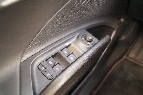 Škoda ENYAQ iV 80 First Edition -SOH93%-LEER-LED-TREKHAAK-ECC-