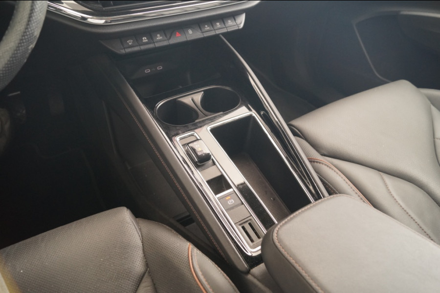Škoda ENYAQ iV 80 First Edition -SOH93%-LEER-LED-TREKHAAK-ECC-