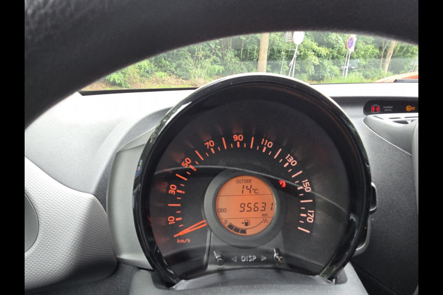 Peugeot 108 1.0 e-VTi Active | 1E EIGENAAR |3/6 OF 12MND GARANTIE | AIRCO | ELEC RAMEN | NW APK |