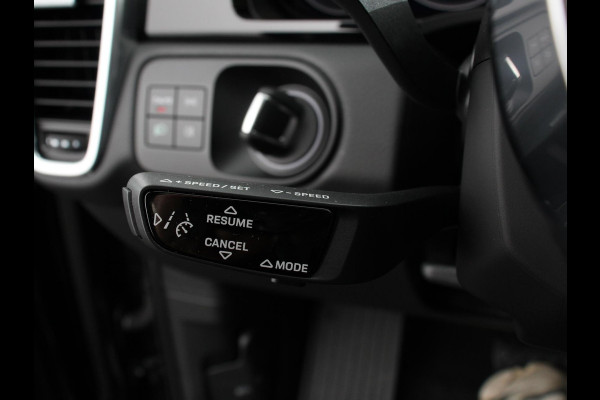 Porsche Cayenne Coupé 3.0 E-Hybrid 476pk Platinum Edition Leder Panorama dak Luchtvering Comfortstoelen Electrische Navigatie Climate Control Cruise control Lichtmetalen velgen Apple Carplay/ Android Auto