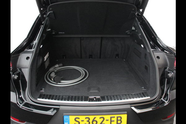 Porsche Cayenne Coupé 3.0 E-Hybrid 476pk Platinum Edition Leder Panorama dak Luchtvering Comfortstoelen Electrische Navigatie Climate Control Cruise control Lichtmetalen velgen Apple Carplay/ Android Auto