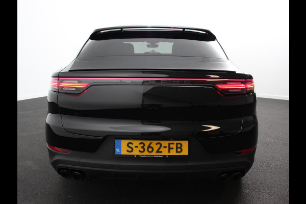 Porsche Cayenne Coupé 3.0 E-Hybrid 476pk Platinum Edition Leder Panorama dak Luchtvering Comfortstoelen Electrische Navigatie Climate Control Cruise control Lichtmetalen velgen Apple Carplay/ Android Auto