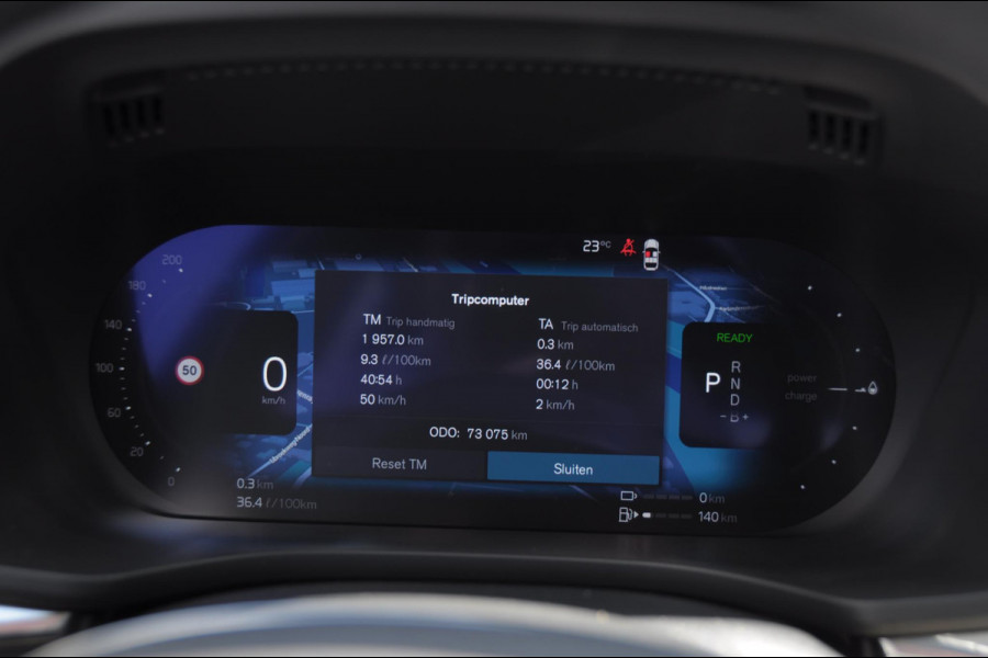 Volvo XC60 T6 350PK Automaat AWD Plus Bright / Panoramadak / Climate control / Parkeersensoren met camera / Elektrische stoelen / elektrische achterklep / Lederen bekleding / Apple carplay / Allseason banden