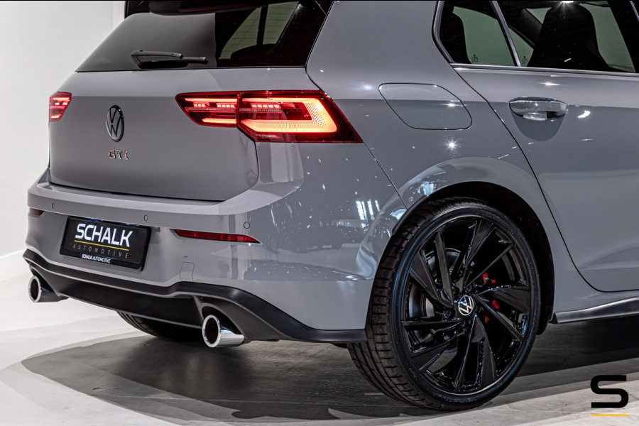 Volkswagen Golf 2.0 TSI GTI|Cam|Trekhaak|Acc|Dealer onderhou