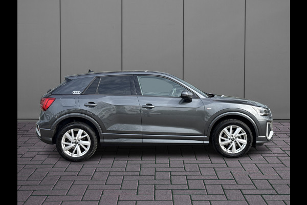 Audi Q2 35 TFSI S Edition | NL-auto | 1e Eig | Camera | Adapt. Cruisec. | Keyless