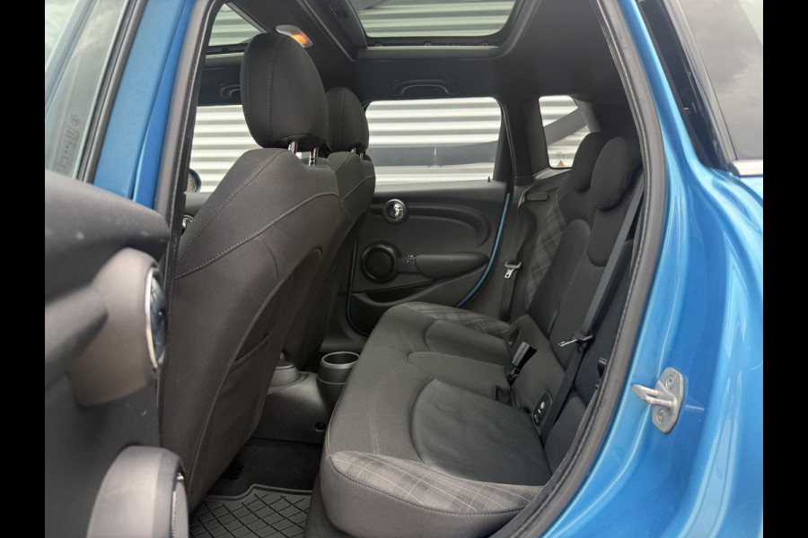 MINI 5-deurs 1.5 Cooper 2e Eigenaar|Cruise|Pano|PDC|Navi|Elek ramen|N.A.P|APK tot 11-2026