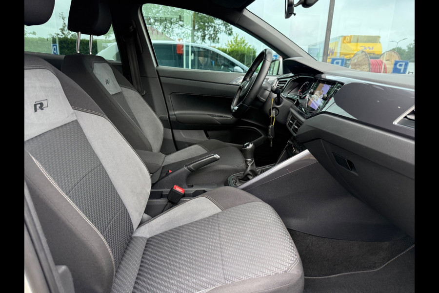 Volkswagen Polo 1.0 TSI Highline Business R - Navi - Parkeerhulp - Climate - Org.NL