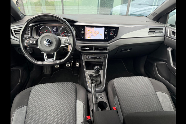 Volkswagen Polo 1.0 TSI Highline Business R - Navi - Parkeerhulp - Climate - Org.NL