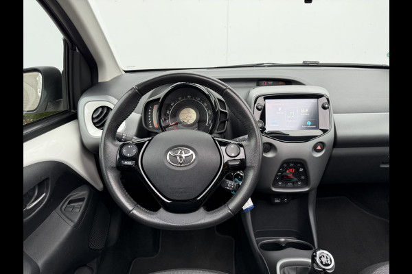 Toyota Aygo 1.0 VVT-i x-joy cabrio | CarPlay | Bluetooth | Clima | DAB+ | LED