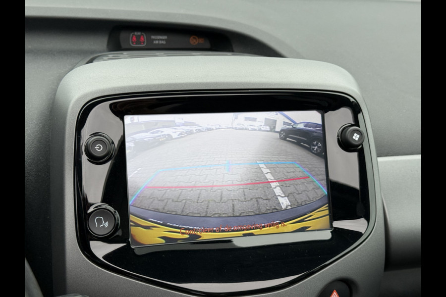 Toyota Aygo 1.0 VVT-i x-joy cabrio | CarPlay | Bluetooth | Clima | DAB+ | LED