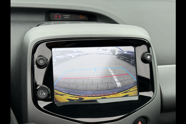 Toyota Aygo 1.0 VVT-i x-joy cabrio | CarPlay | Bluetooth | Clima | DAB+ | LED