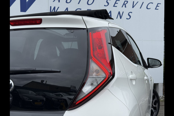 Toyota Aygo 1.0 VVT-i x-joy cabrio | CarPlay | Bluetooth | Clima | DAB+ | LED